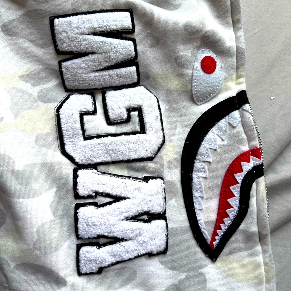 White bape hoodie size M